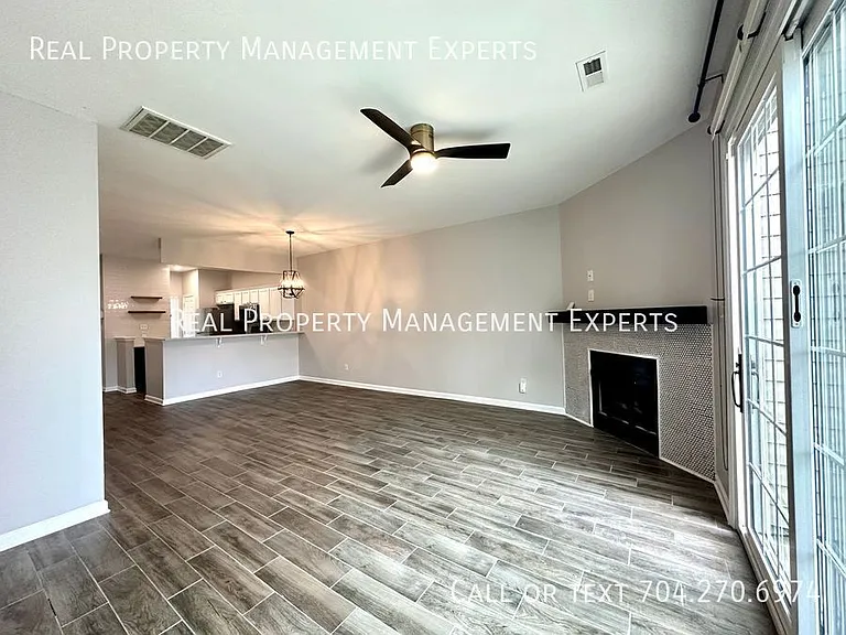 1318 Anthem Ct — Photo 9