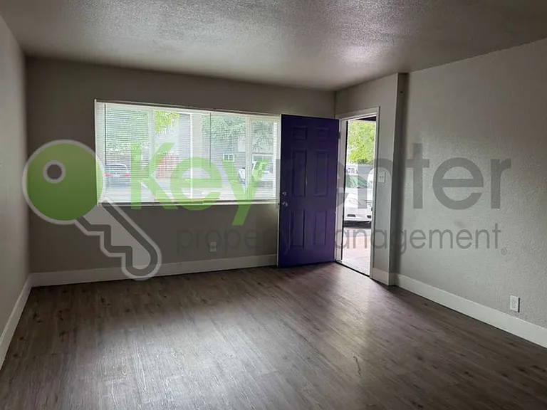 5720 Falconer Way #B — Photo 2