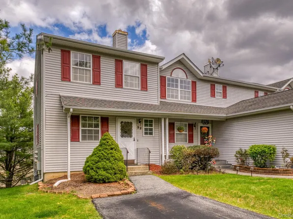 98 Lois Lane, Monroe, NY 10950