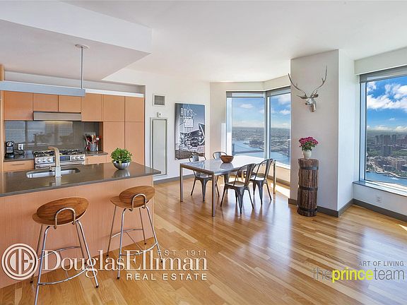 2nd image of 8 Spruce St APT 59J