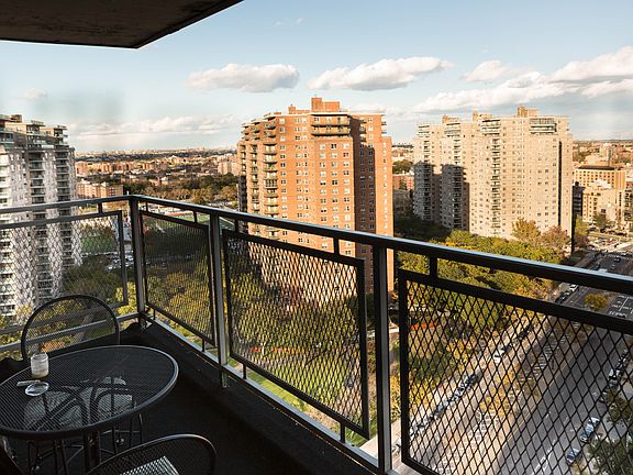 5th image of 464 Neptune Ave APT 21D