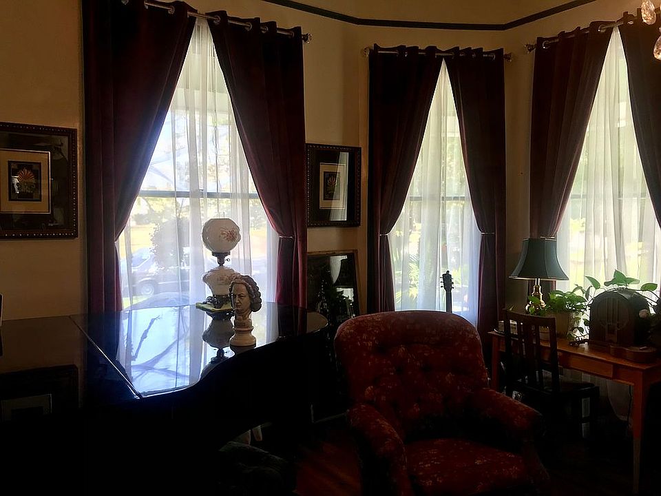 300 S Walnut Ave, Demopolis, AL 36732 Zillow