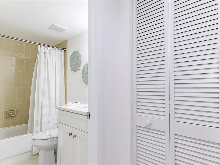 2601 W Marion Ave #41C — Photo 31