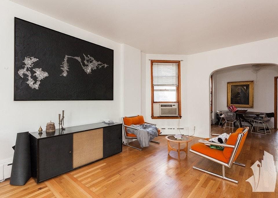 1st image of 2448 W Chicago Ave