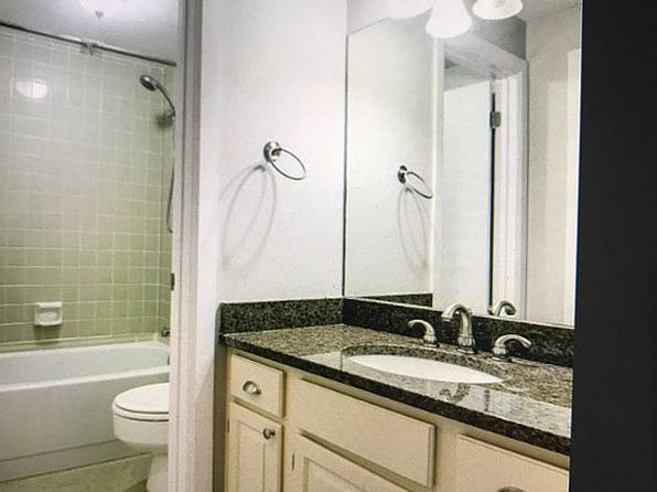 109 N Main St APT 1011