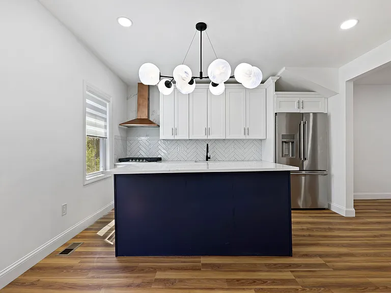 300 Bruce Park Ave #1 — Photo 8