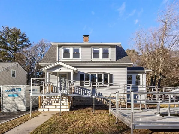 87 Swan Ave, Weymouth, MA 02190