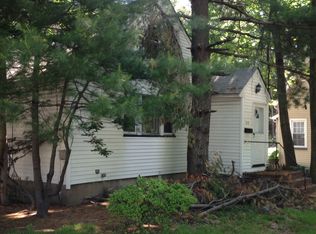 100 Kenzel Ave, Nutley, NJ 07110
