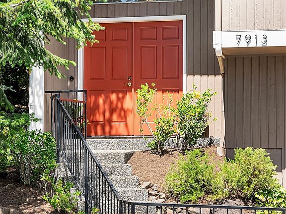 2nd image of 7913 127th Avenue SE