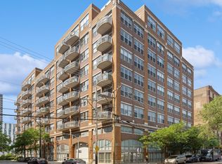 933 W Van Buren St APT 823, Chicago, IL 60607