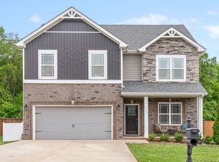 1607 Ellie Piper Cir, Clarksville, TN 37043