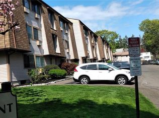 187 Flax Hill Rd APT D6, Norwalk, CT 06854