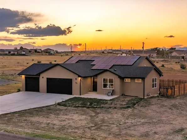 1879 E Jerrian Lane, Pueblo, CO 81007
