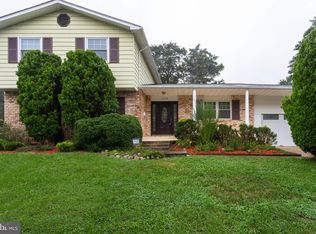 8316 Montpelier Dr, Laurel, MD 20708