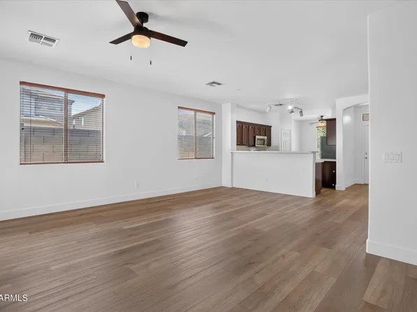 9004 W FULLAM Street, Peoria, AZ 85382