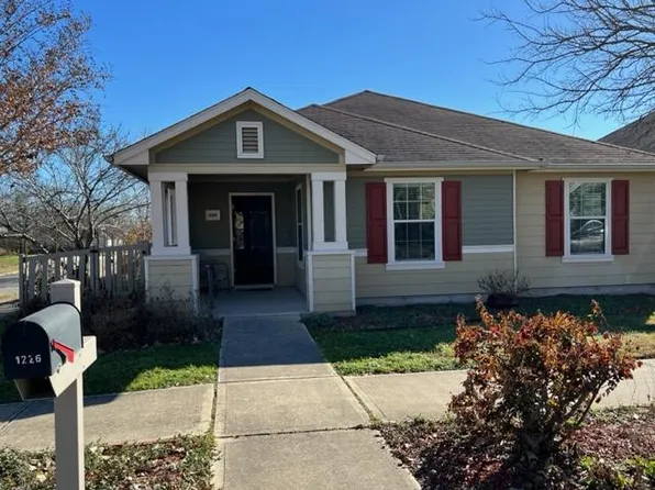 1226 Dorn, Kyle, TX 78640