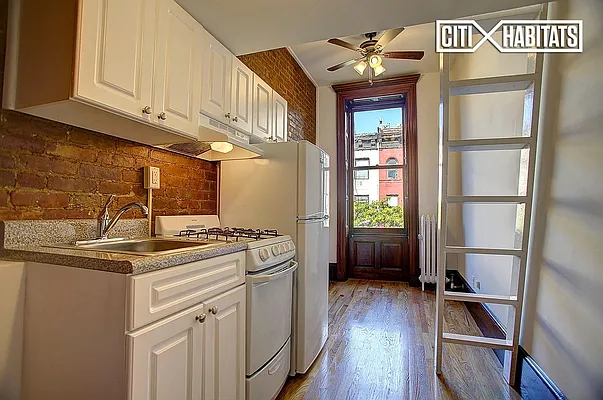 Rented by Citi Habitats | media 6