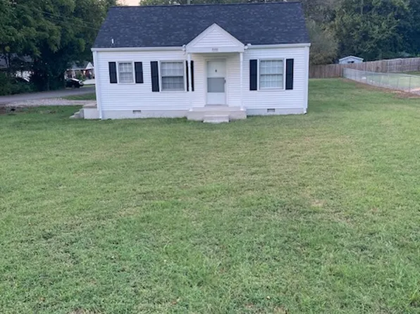 1200 Thompson Pl, Nashville, TN 37217