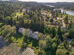 131 Furnace St Unit 18, Lake Oswego, OR 97034