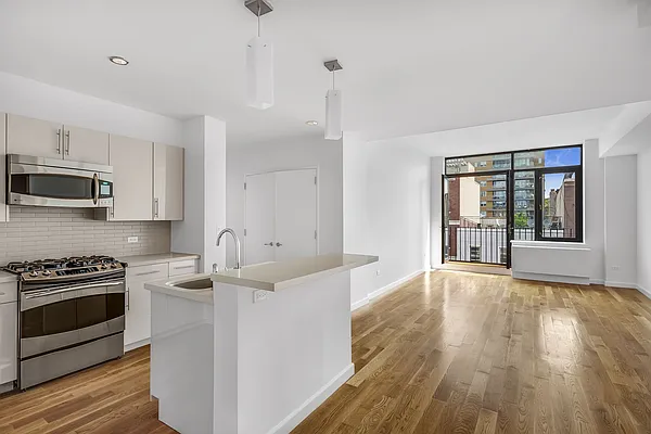 Rented by Compass | media 11