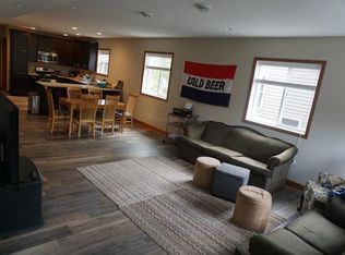 1014 13th Ave SE, Minneapolis, MN 55414