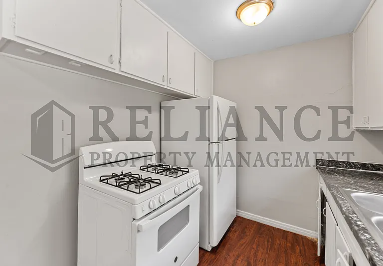 2237 N Erie Ave — Photo 19