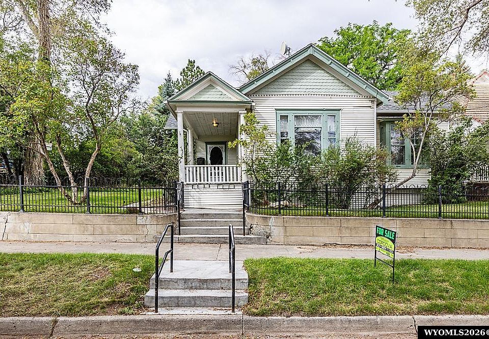 1st image of 514 B St