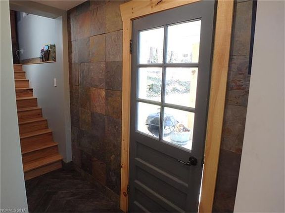 5th image of 316 Oakdale Dr