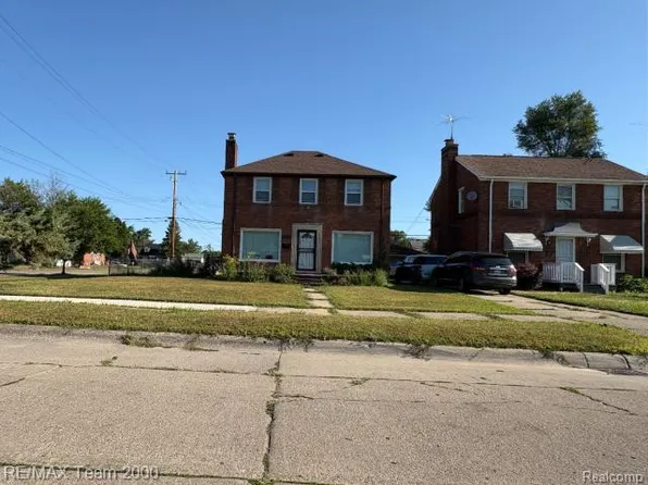 16601 Fairmount Dr, Detroit, MI 48205