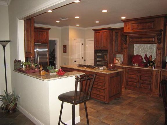 5th image of 2151 Hedgestone