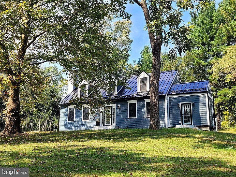 1st image of 6 McCarthy Dr
