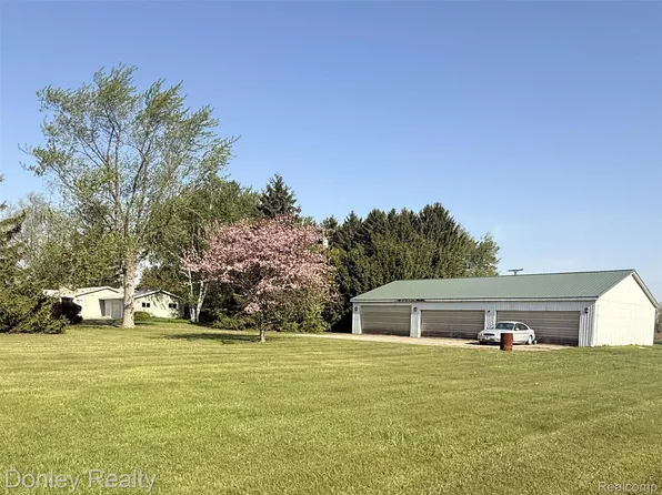 2100 W Sanilac Rd, Sandusky, MI 48471