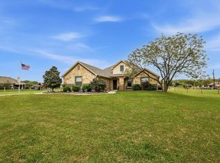 242 Miramar Cir, Weatherford, TX 76085