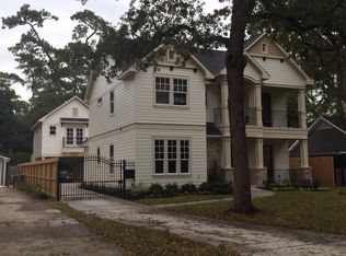 1054 W 42nd St, Houston, TX 77018