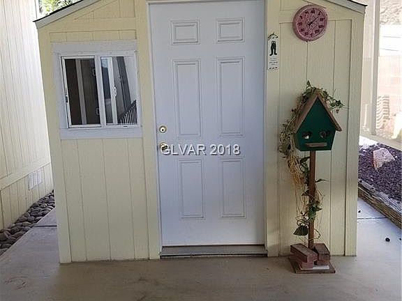 5th image of 502 Lake Winnebago Ln