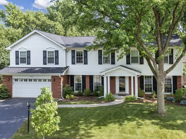 2445 Cherry Ln, Northbrook, IL 60062