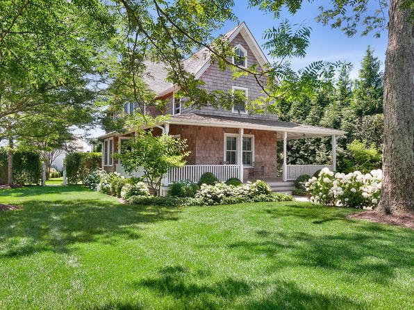 6 Wainscott Main St, Wainscott, NY 11975