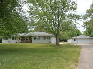 3886 S 35th St, Galesburg, MI 49053