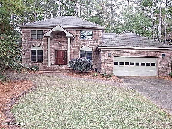 3rd image of 119 Fairway Drive E