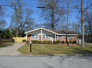 2001 Canada Dr, Augusta, GA 30906