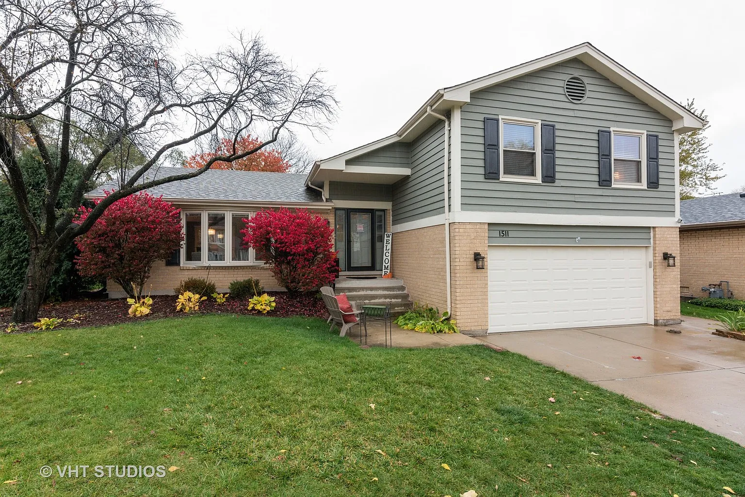 1511 Huntleigh Dr photo 1