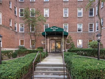 765 Bronx River Road #2I, Bronxville, NY, 10708
