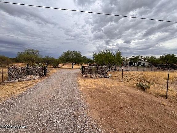 5th image of 3960 S Camino De La Canoa