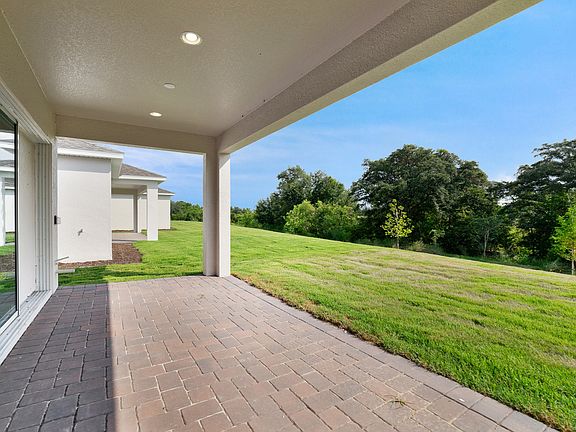 Lanai for outdoor gatherings
