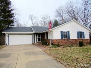 4828 S Queen Aleta Ct, Mapleton, IL 61547