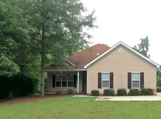 1319 Laurel Rd E, Greenwood, SC 29649