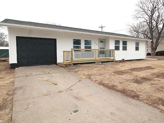 2nd image of 722 N 17th St