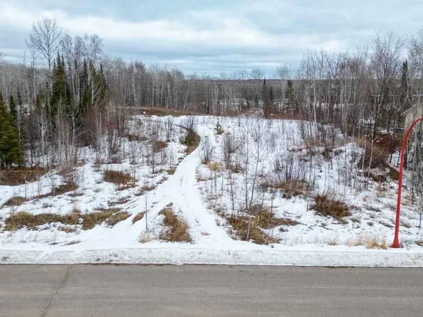 7th St, Nashwauk, MN 55769