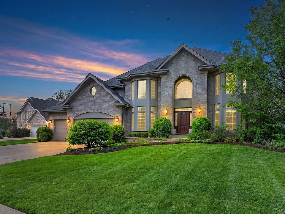 1st image of 1376 Chapman Dr