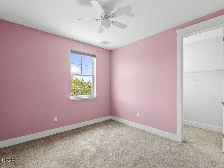 1816 Discovery Loop — Photo 40